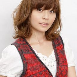 近藤好美 飾演 Young Akari Shinohara (voice)