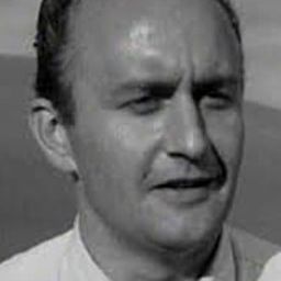 John Furlong 飾演 Zeb Hollister