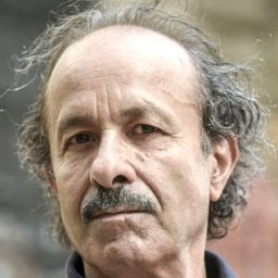 Tonino Taiuti 飾演 Luciano