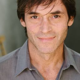 Kirk Geiger 飾演 Vendenski