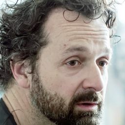 Frédéric Fisbach 飾演 Beaubois