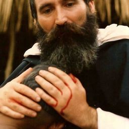 Cosme Cortázar 飾演 Capataz