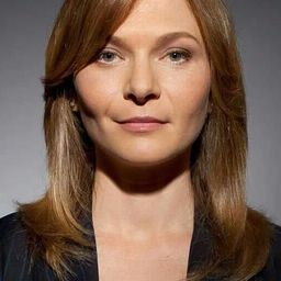 黎安娜·瓦爾斯曼 飾演 Maria