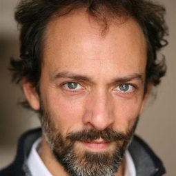 柯拉道·因佛尼茲 - 愛情小慾望演員 飾演Manuele Boldrin