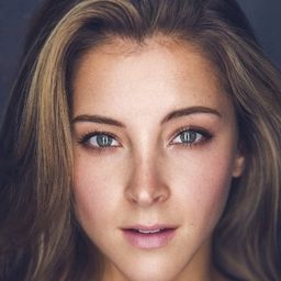 Alex Oliver - Frat Star演員 飾演Megan