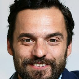 Jake Johnson - 蜘蛛俠：飛躍蜘蛛宇宙演員 飾演Peter B. Parker / Spider-Man (voice)