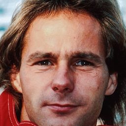 Gerhard Berger 飾演 Self (archive footage)