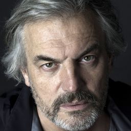 德瑞克·德林特 飾演 Dokter Rossi