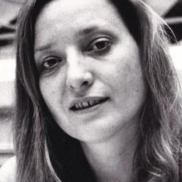 Helma Sanders-Brahms 飾演 Narrator (voice)