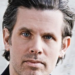 Steffen Groth - A Friend of Mine演員 飾演Frank