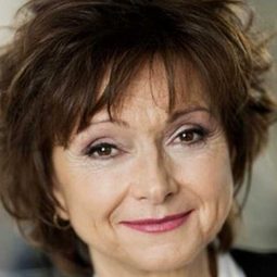 Sonja Oppenhagen - 托芙的房間演員 飾演Fru Andersen