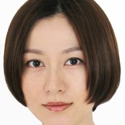 作間 ゆい 飾演 