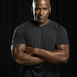 Kirk Johnson 飾演 Self