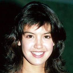 菲比·凱絲 飾演 Lili