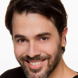 Cláudio Lins 飾演 Sérgio