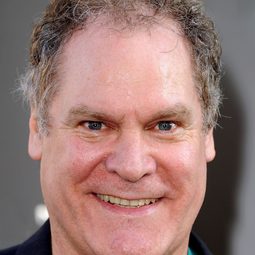 傑·山德斯 - The Jewel演員 飾演Mr. Rothman