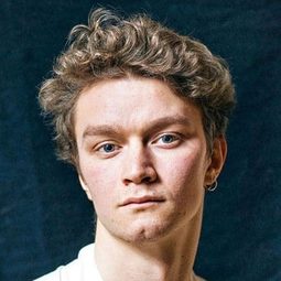 Tijmen Govaerts 飾演 Luckas