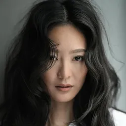 顏子菲 - 樹大招風演員 飾演Chief Chen's Mistress