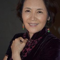 宋曉英 飾演 Xia Jinghan's grandma