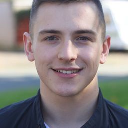 Darren McColl 飾演 Drug Dealer (Bam)