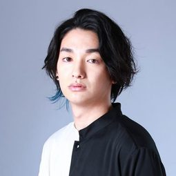 七瀬公 飾演 Kirisaki