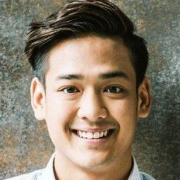 Cake Nattavat Kaewbuasai 飾演 Groom