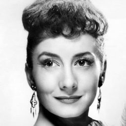 Suzanne Flon - 殺人的夏天演員 飾演Nine, aka 'Cognata'