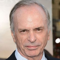 雀爾西·羅斯 - 赤手威龍演員 飾演Nelson Fox