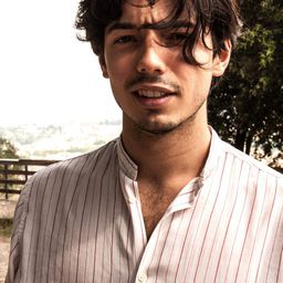 Guglielmo Poggi 飾演 Niccolò Pescucci