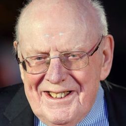 Frank Williams 飾演 Mr. Carruthers