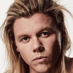 Conrad Sewell - Kygo: Stole the Show演員 飾演Self