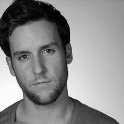 Dan Skene 飾演 One Eye