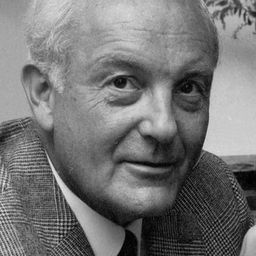 Hans Paetsch 飾演 Erzähler (voice)