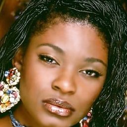 Coco Brown - 抗體演員 飾演Michelle