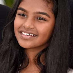 Claudine Vinasithamby - 放牛班的提琴手演員 飾演Umi