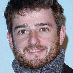 戈卡·奥特佐 飾演 Álex