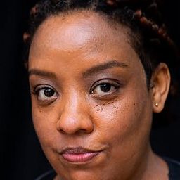 葛蕾絲·帕索 飾演 