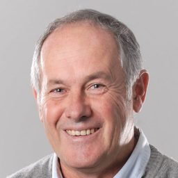 桑地·烏加爾德 飾演 Arturo