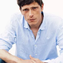 馬蒂歐·馬爾塔里 - 幸運女神演員 飾演Stefano