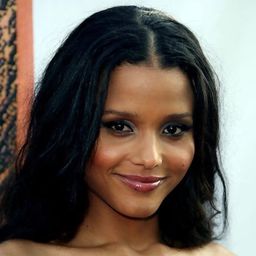 悉尼·泰米婭·布瓦特 飾演 Cecile