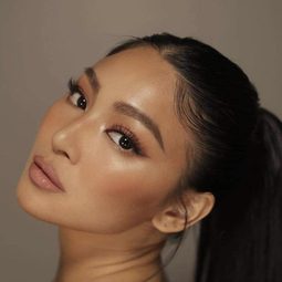 娜汀·拉斯特 - Call Me Mother演員 飾演Mara