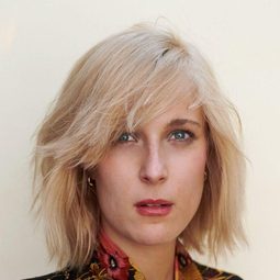 麗娜·戈拉 - 幼兒園荒誕夜演員 飾演Justyna