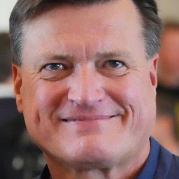 Christian Thielemann 飾演 Himself