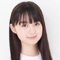 Rina Kurosaka 飾演 Sayaka