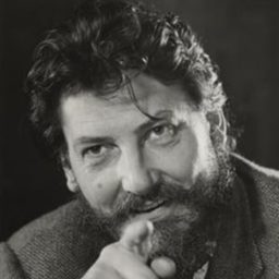 Andrew Faulds 飾演 Police Inspector