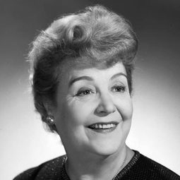 Jane Marken - Lovers of Paris演員 飾演Eléonore Josserand, the mother