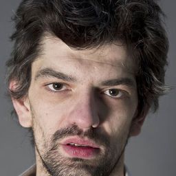 法布里斯·阿德 飾演 Francis