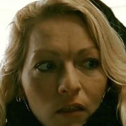 Anne Sørensen 飾演 Charlotte