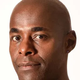 彼特臣祖瑟夫 飾演 Arthur Slugworth