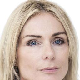 Jacqueline Ramel 飾演 Anja Månsdottir